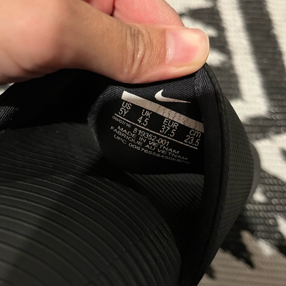 Nike slides youth - Picture 4 of 4